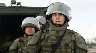 “Esta es una guerra provocada por las ambiciones de EEUU”, entrevista en Radio Nacional