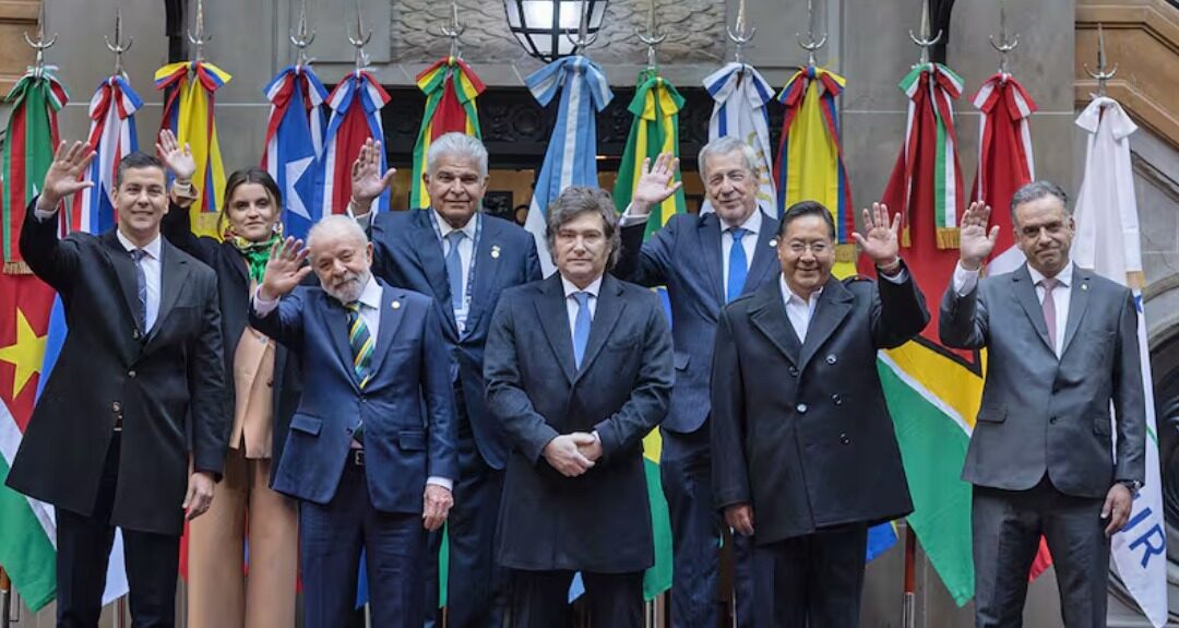 Foto de la clausura de la Cumbre del Mercosur en Buenos Aires.